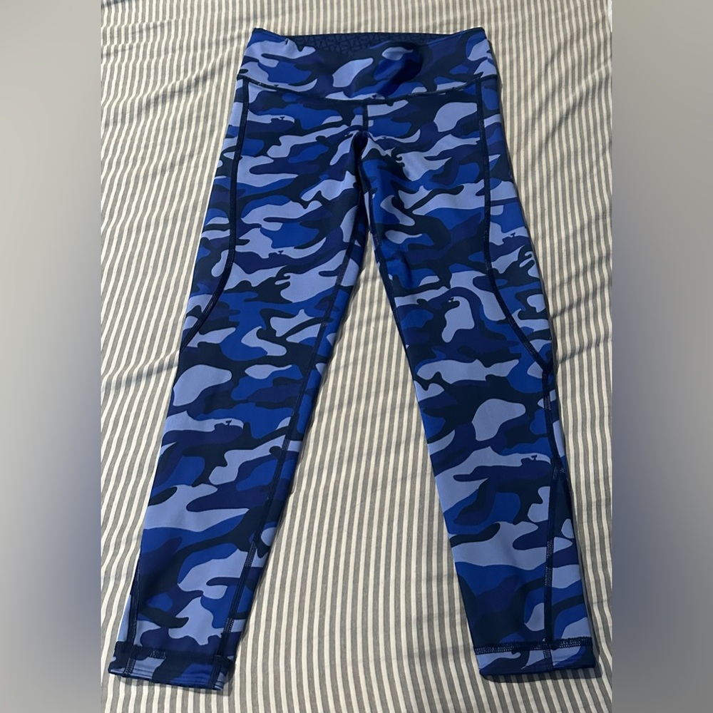 Euc Vineyard Vines Performance Reversible Legging… - image 5